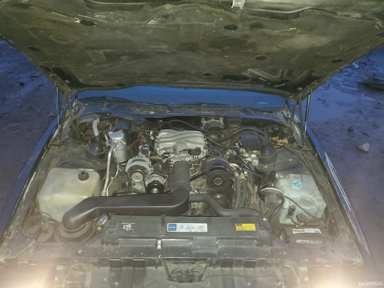 1990 Pontiac Firebird - Image 12