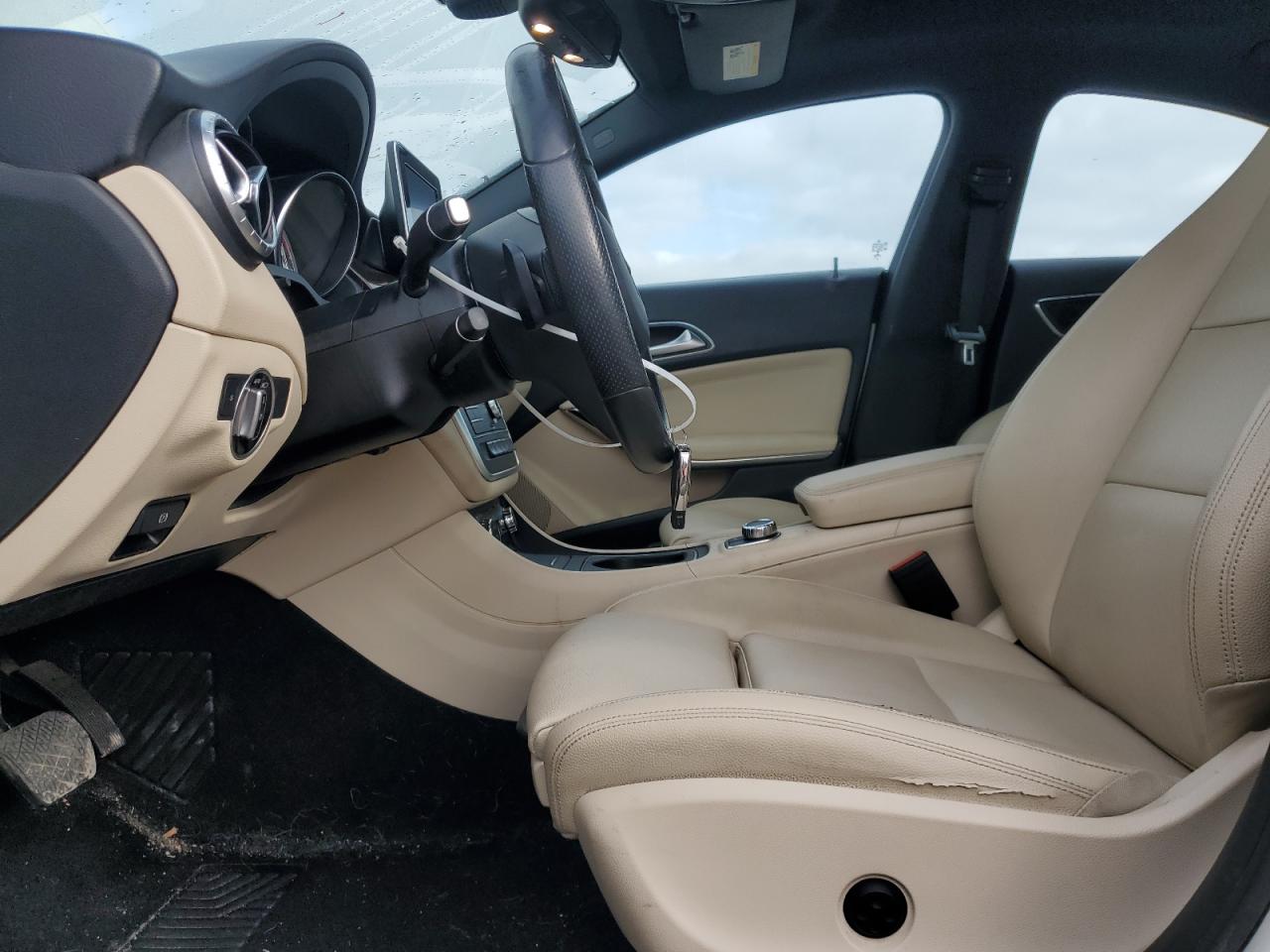 2016 Mercedes-Benz CLA-klasse - Image 7