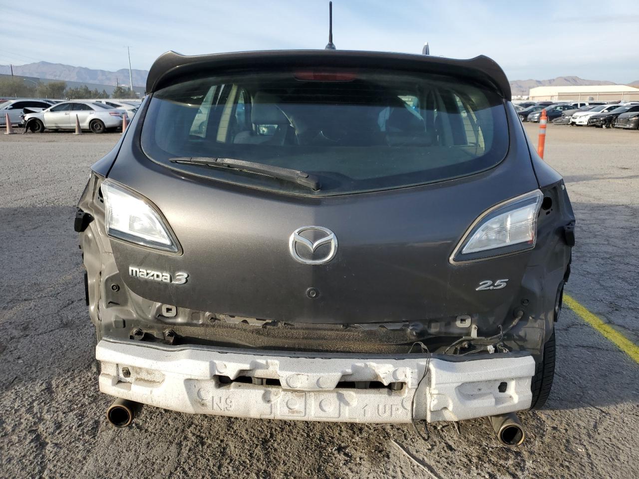2010 Mazda 3 - Image 6