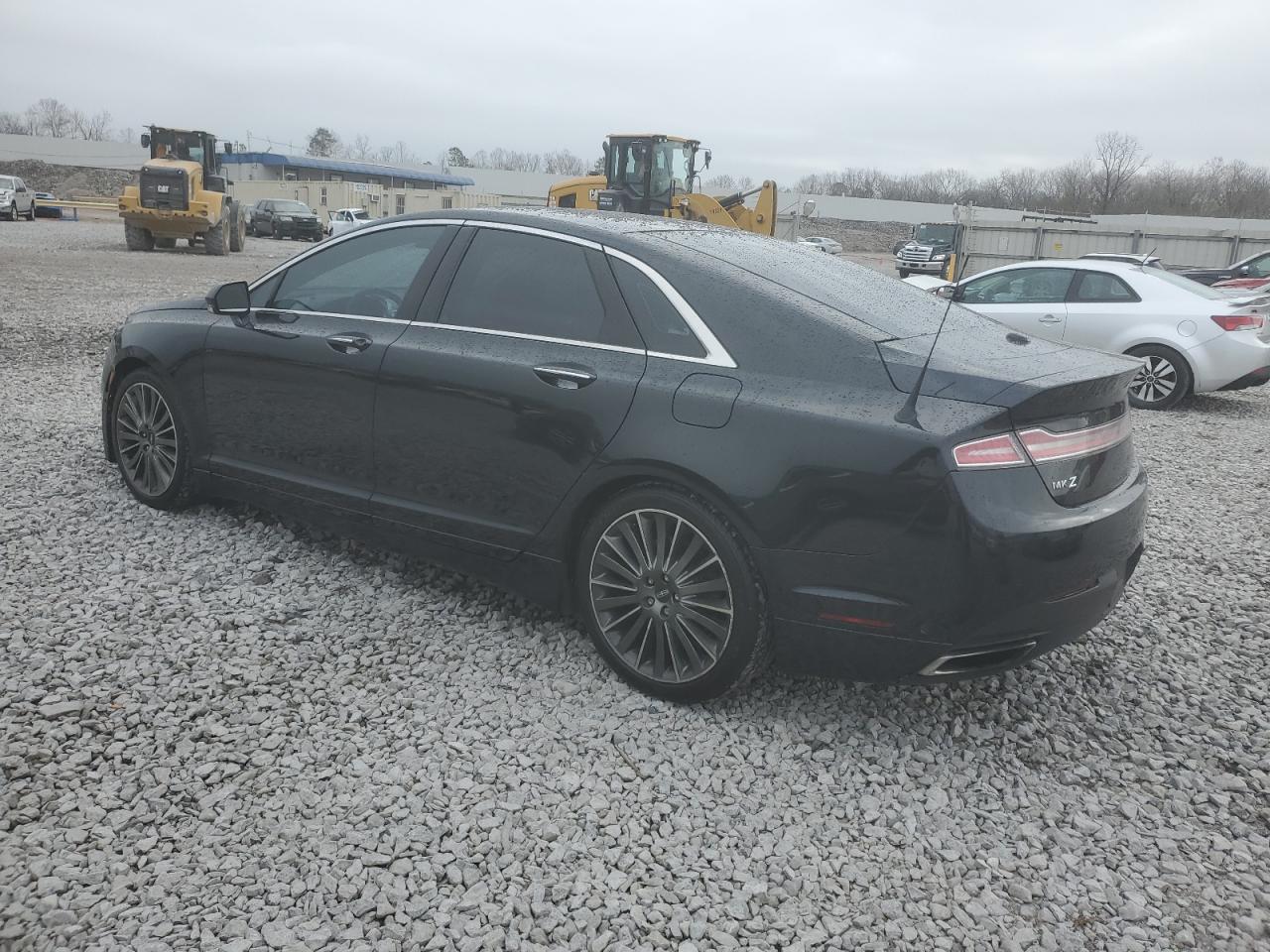 2013 Lincoln MKZ - Image 2