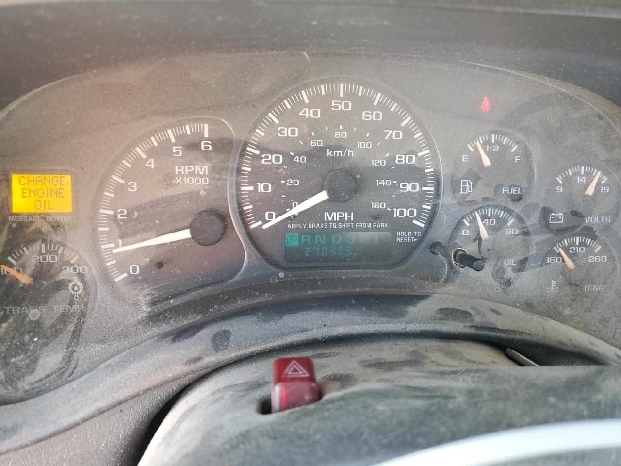 2001 Chevrolet Silverado - Image 9