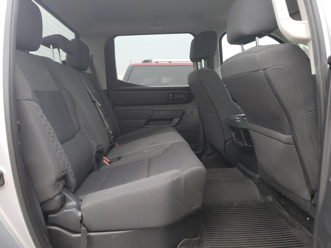 2023 Toyota Tundra - Image 10