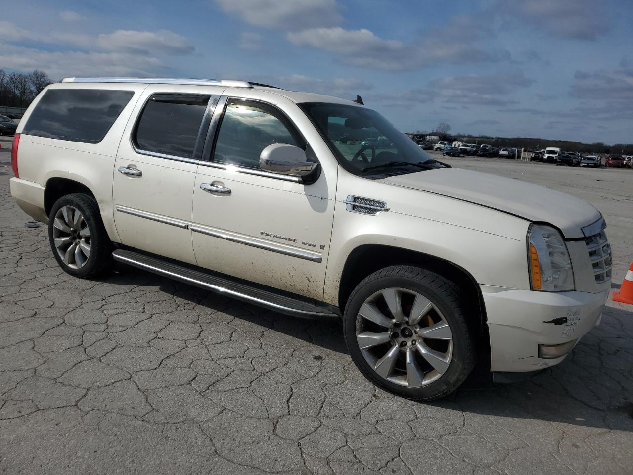 2008 Cadillac Escalade - Image 4