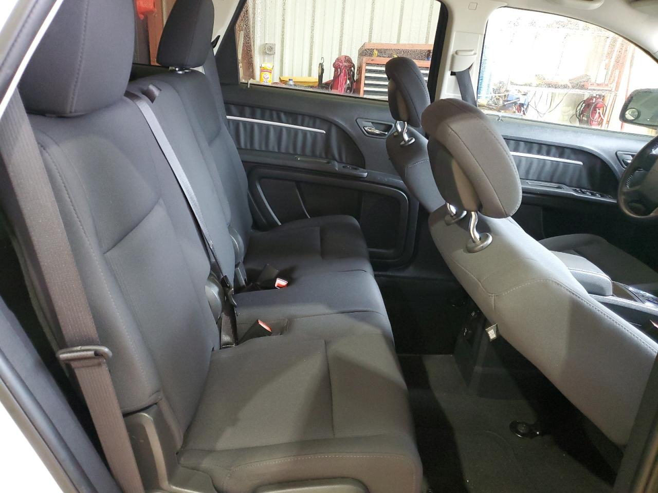 2010 Dodge Journey - Image 11