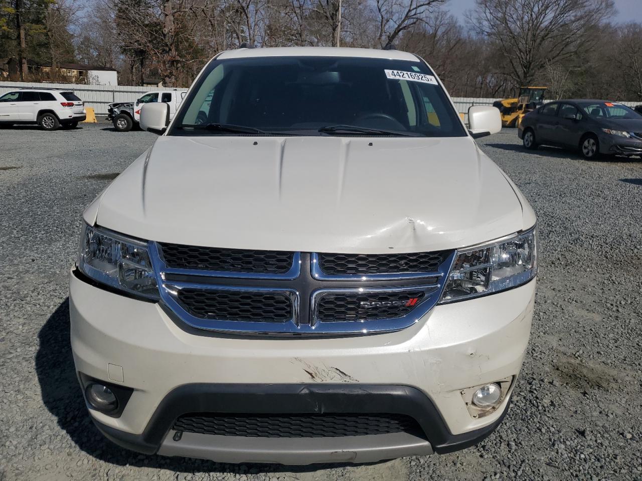 2015 Dodge Journey - Image 5