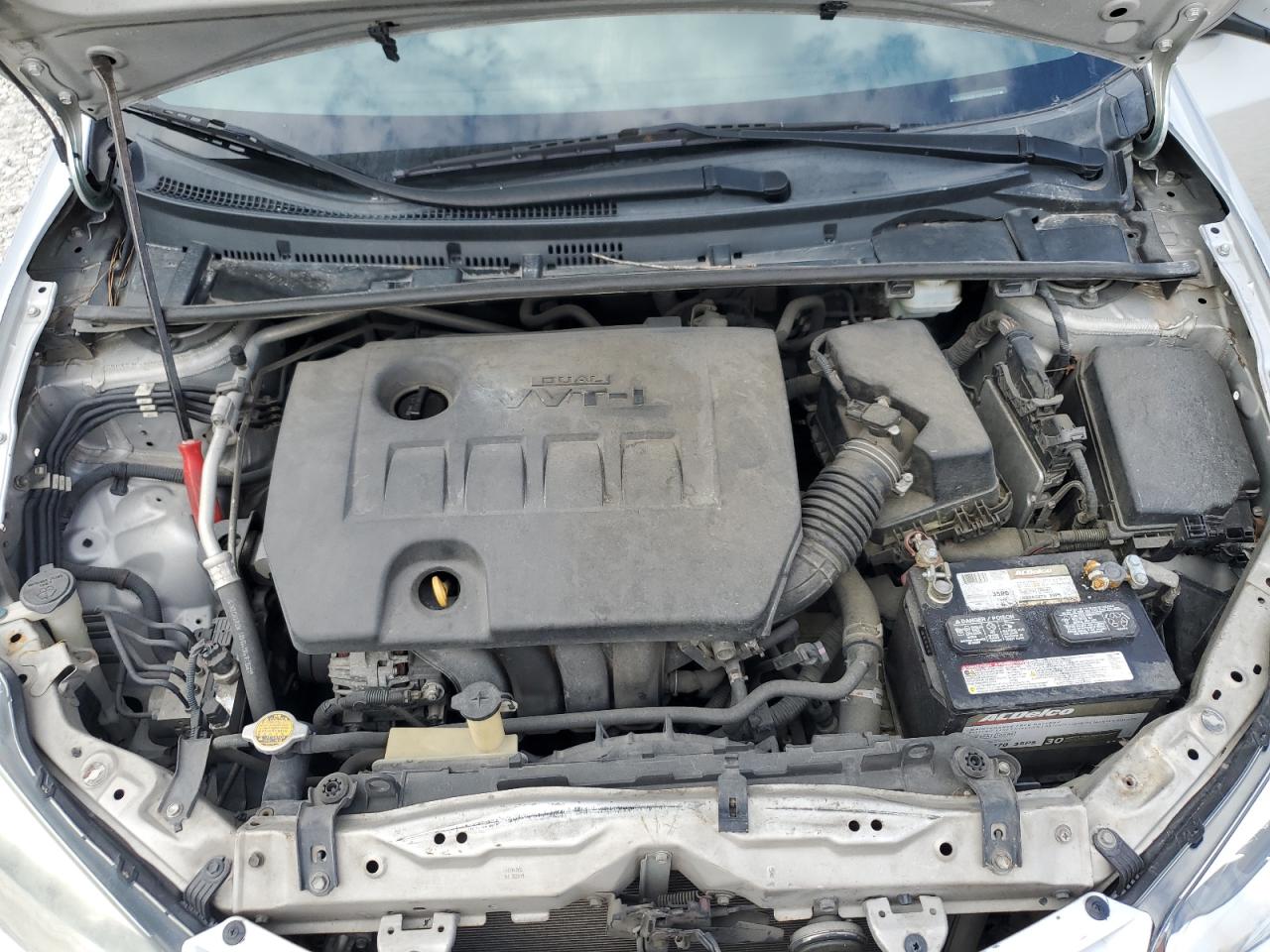 2016 Toyota Corolla - Image 11