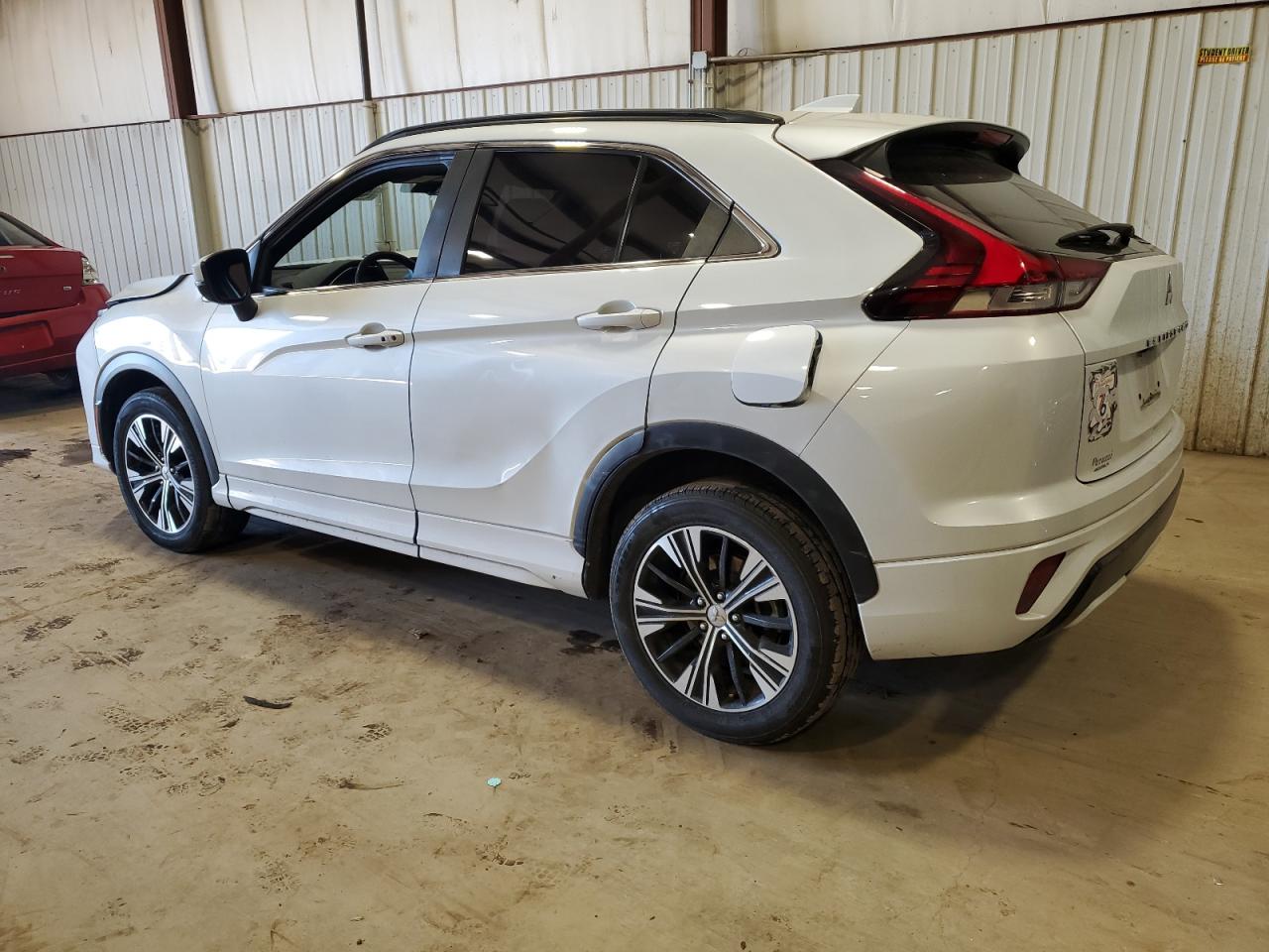 2022 Mitsubishi Eclipse - Image 2