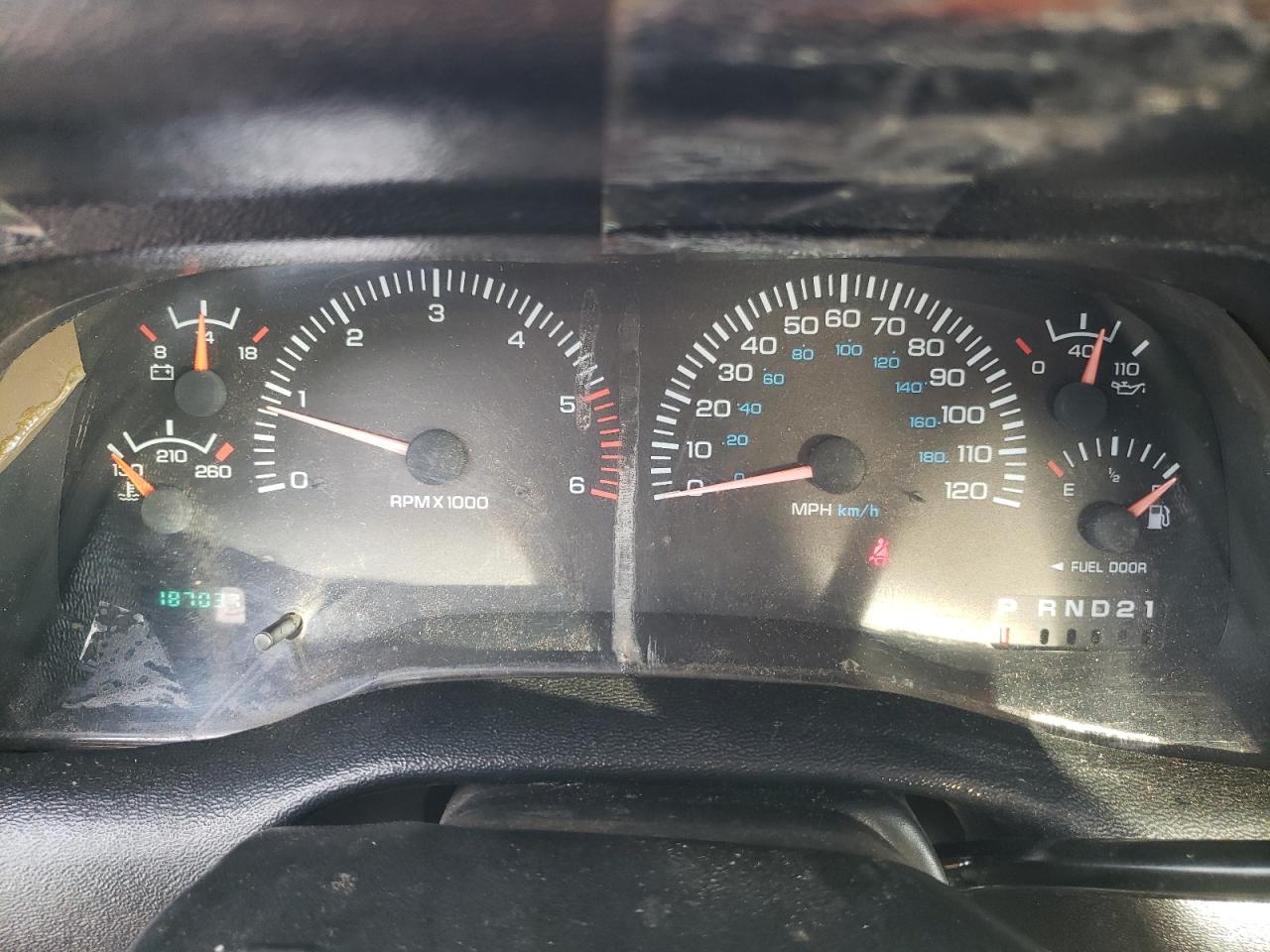 2001 Dodge RAM - Image 9