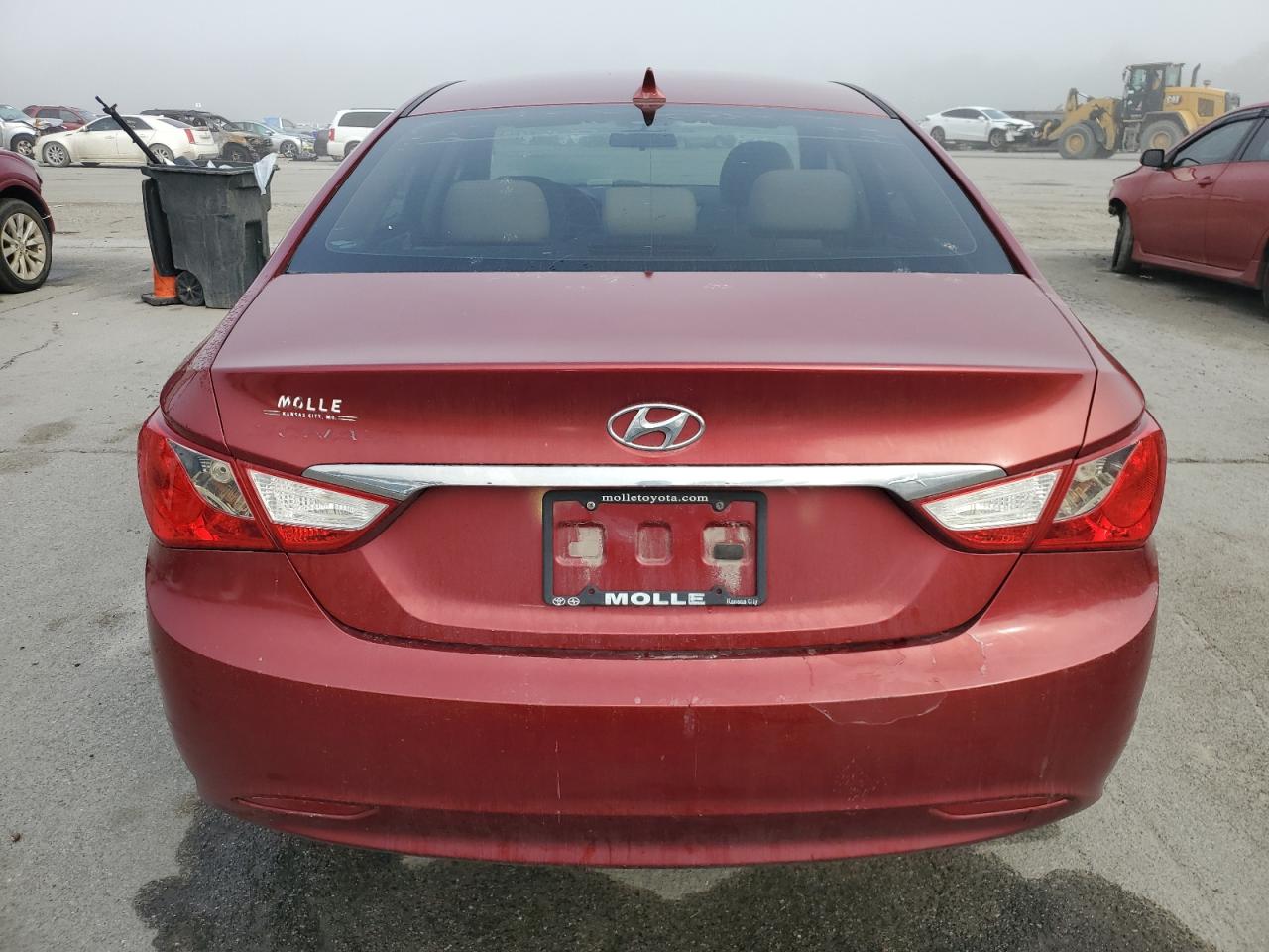 2011 Hyundai Sonata - Image 6