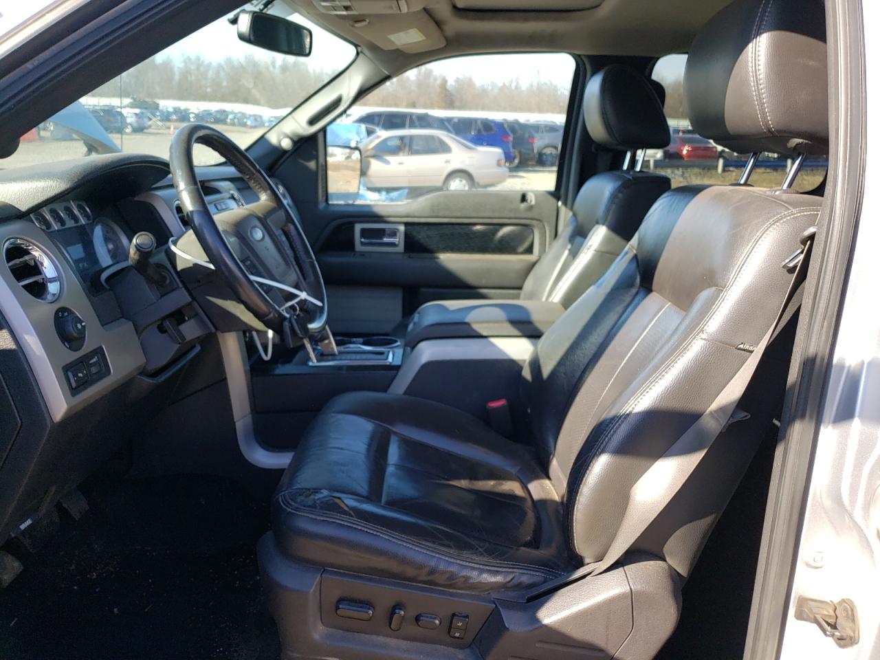 2010 Ford F-150 - Image 7