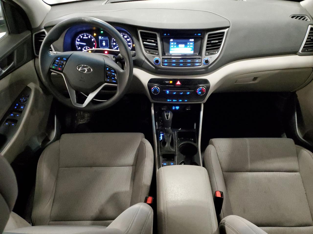 2016 Hyundai Tucson - Image 8