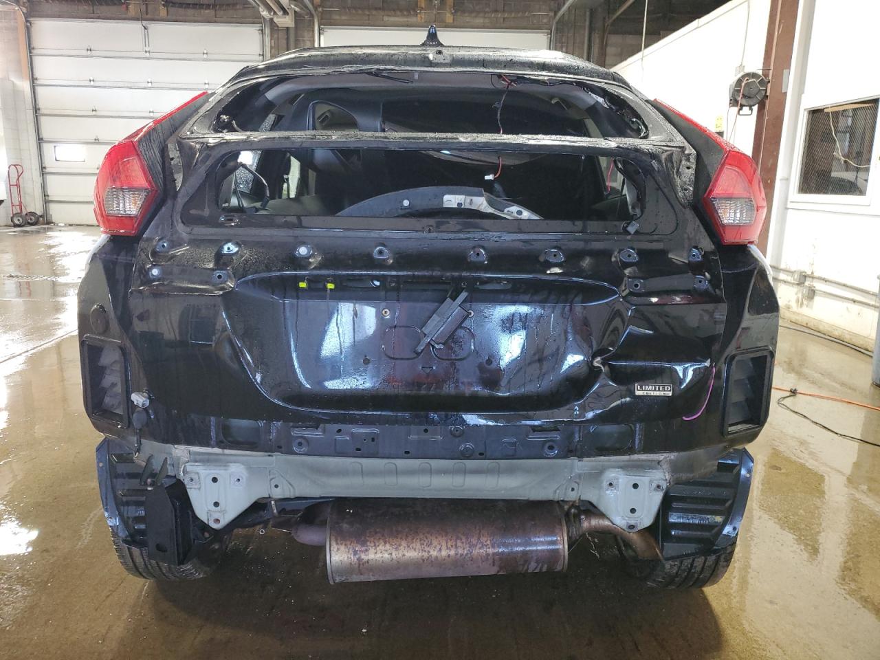 2019 Mitsubishi Eclipse - Image 6