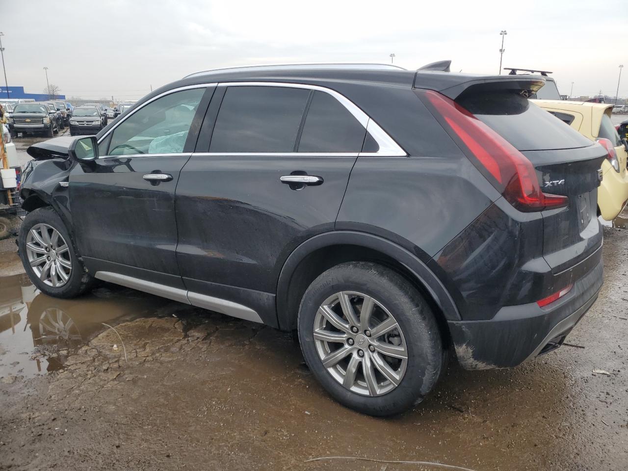 2020 Cadillac XT4 - Image 2