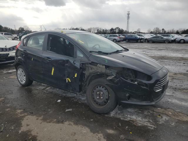 Hatchbacks FORD FIESTA 2016 Czarny