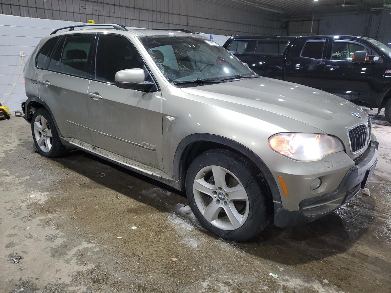 2010 BMW X5 - Image 4