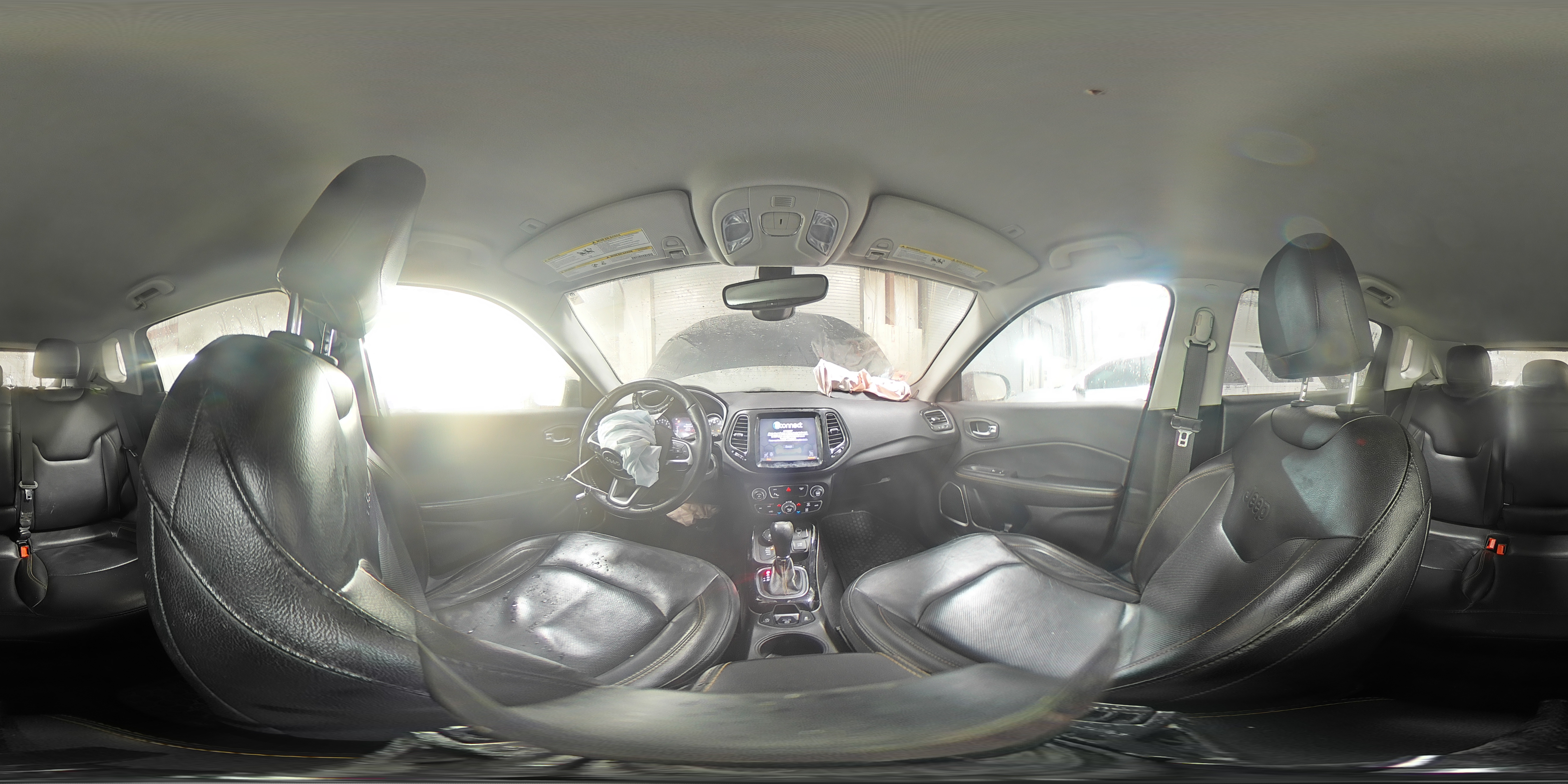 2019 Jeep Compass - Image 14