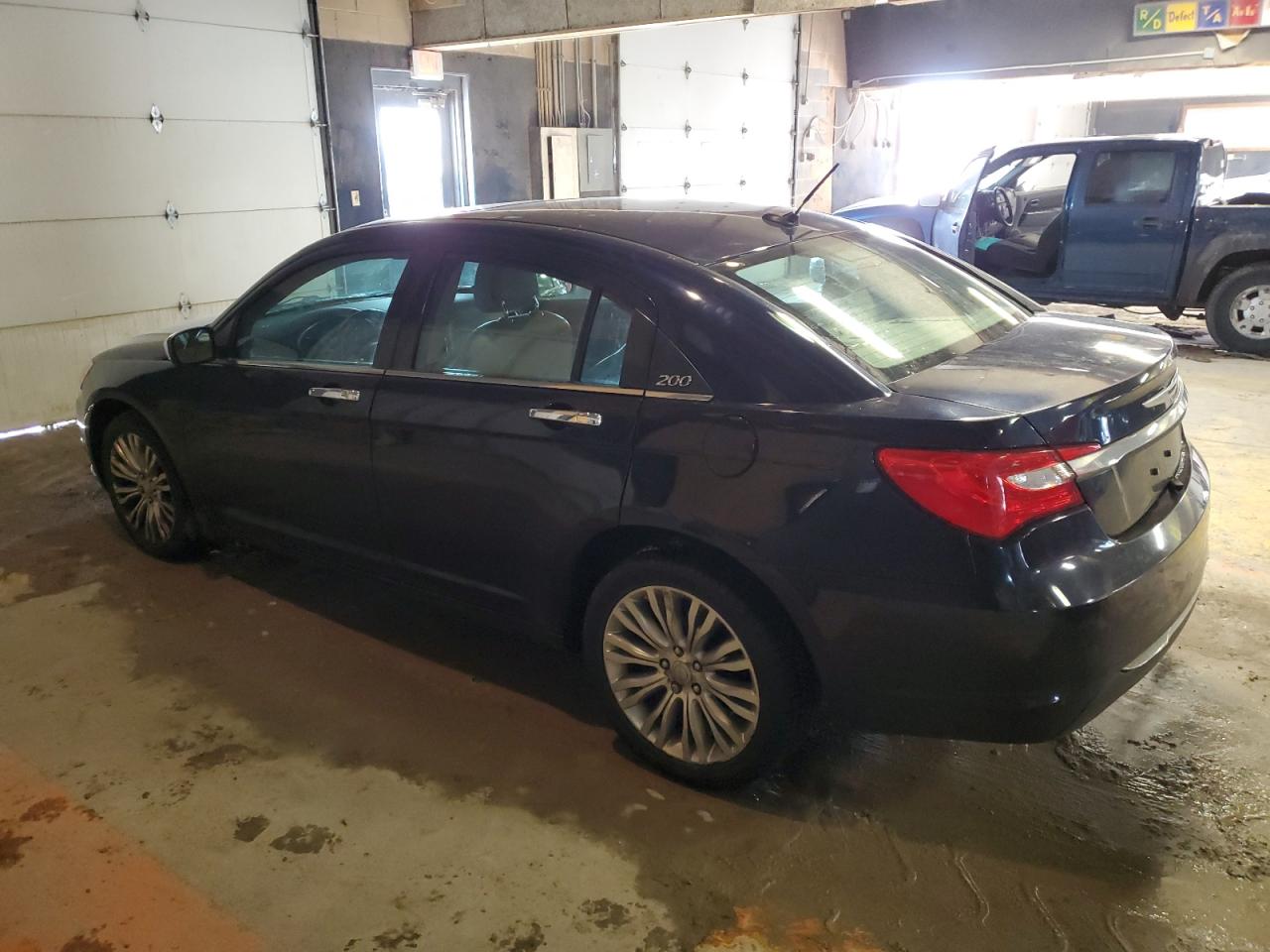 2012 Chrysler 200 - Image 2