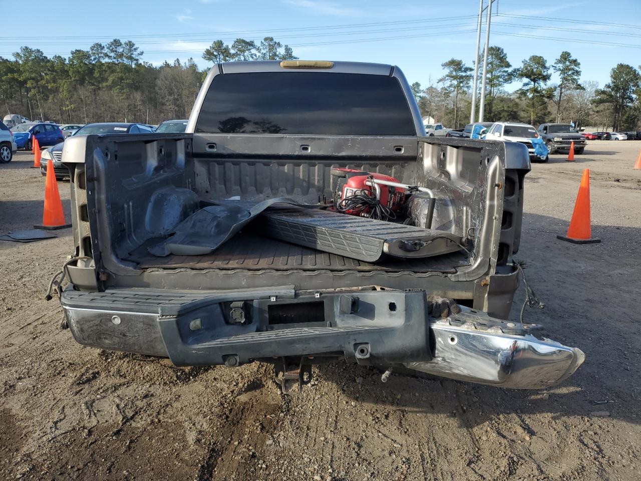 2008 GMC Sierra - Image 6