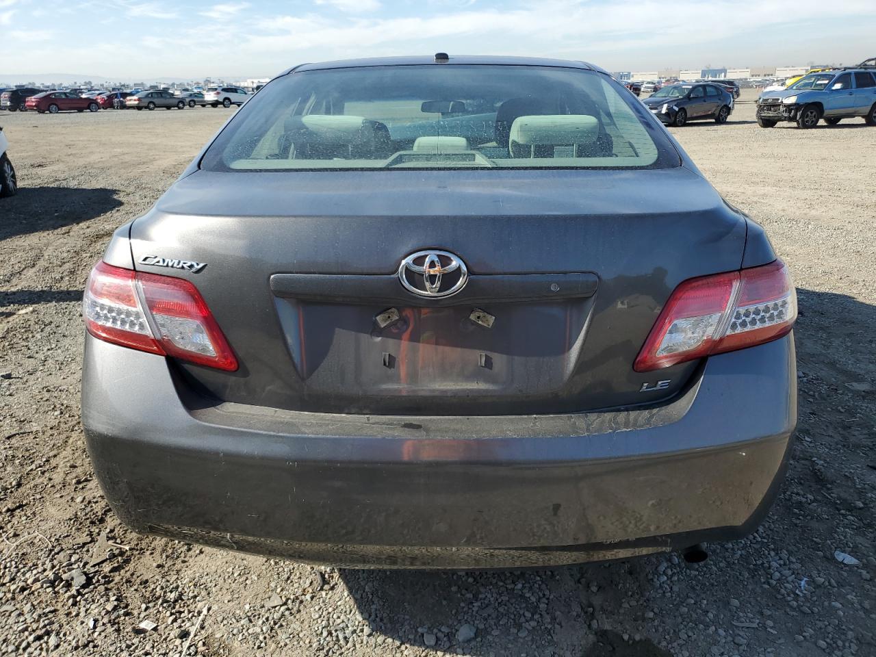 2010 Toyota Camry - Image 6