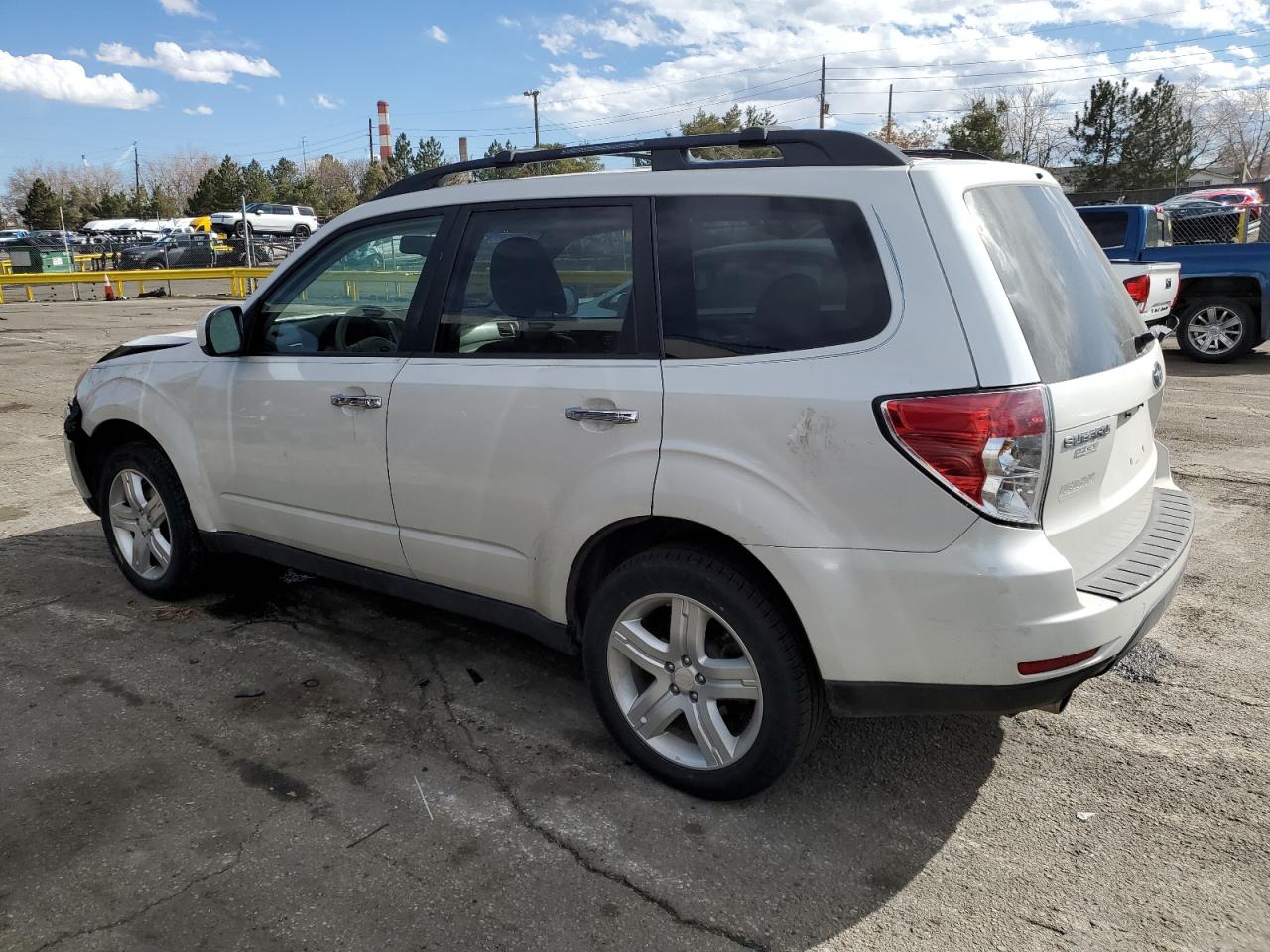 2009 Subaru Forester - Image 2