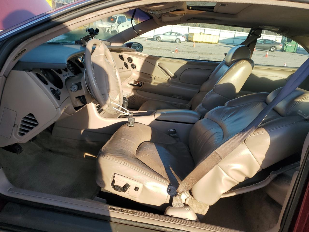 1995 Buick Riviera - Image 7