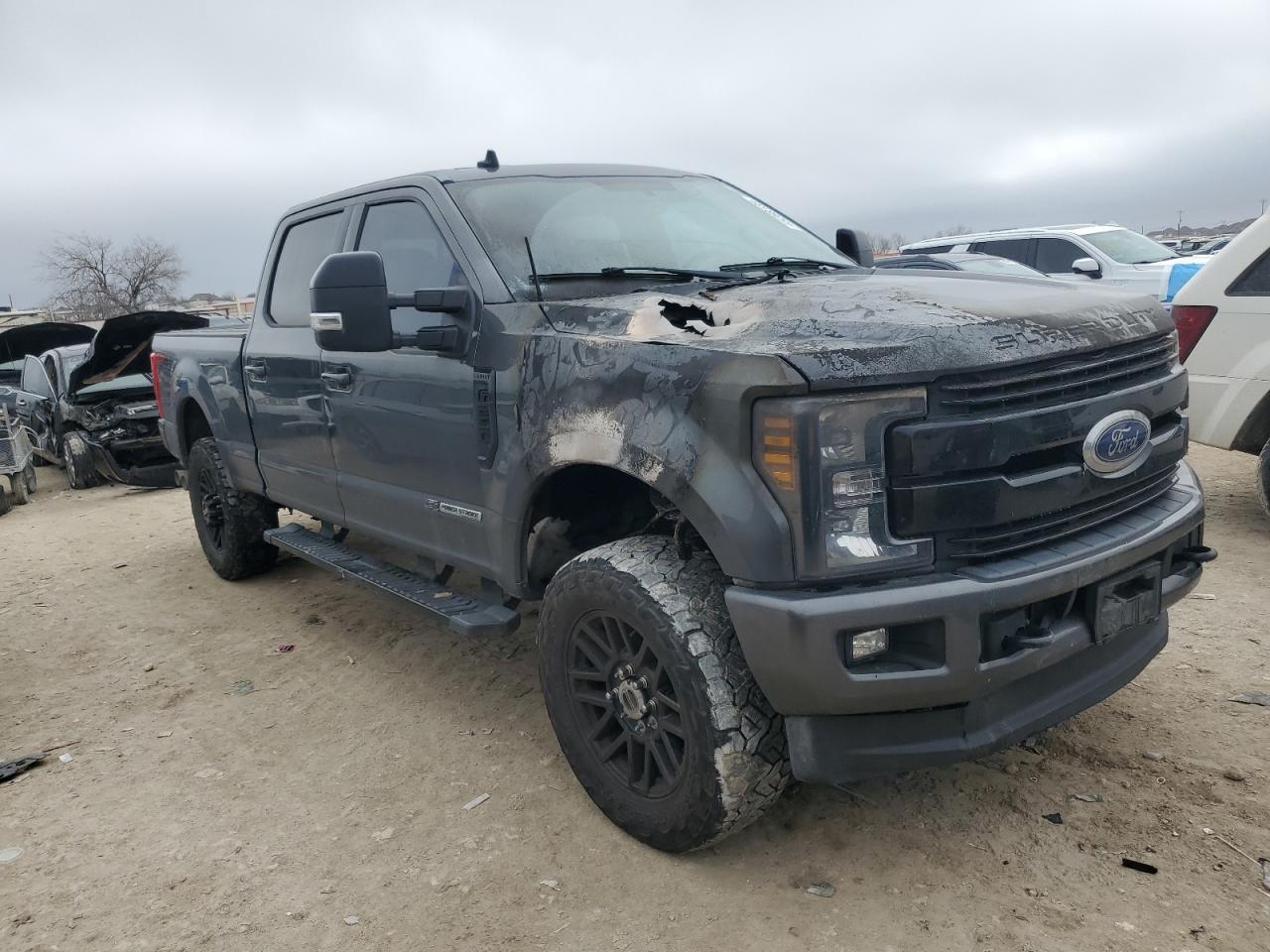 2019 Ford F250 - Image 4