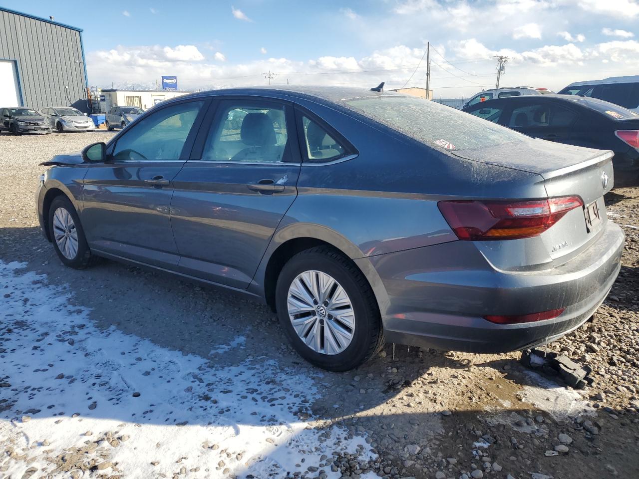 2019 Volkswagen Jetta - Image 2