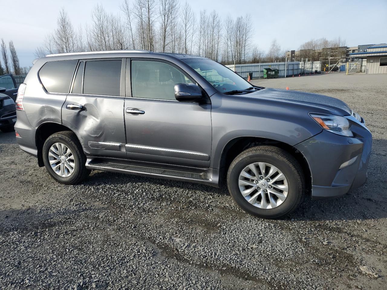 2017 Lexus GX - Image 4