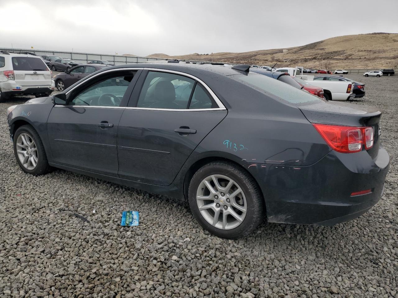 2016 Chevrolet Malibu - Image 2