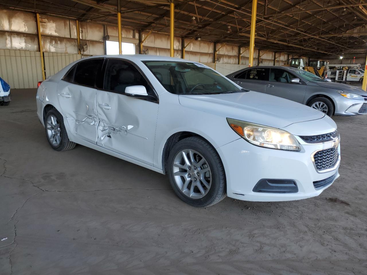 2015 Chevrolet Malibu - Image 4