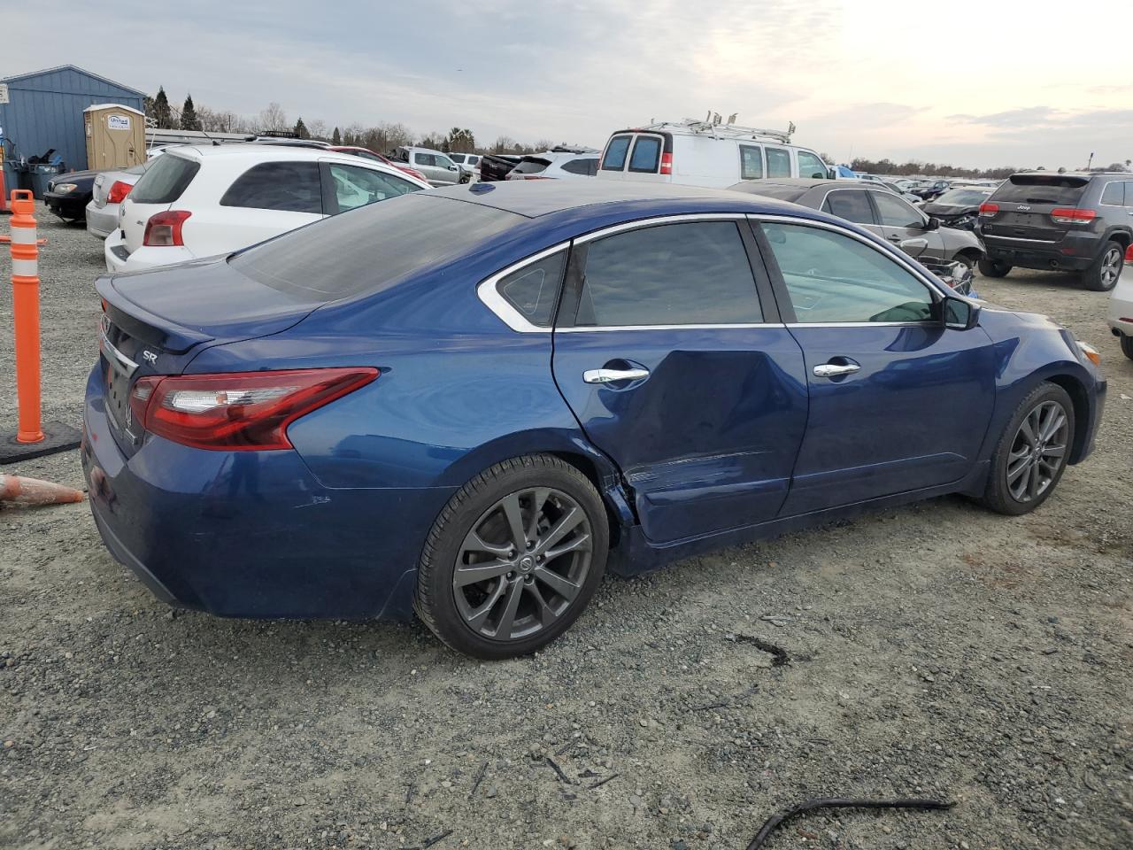 2018 Nissan Altima - Image 3