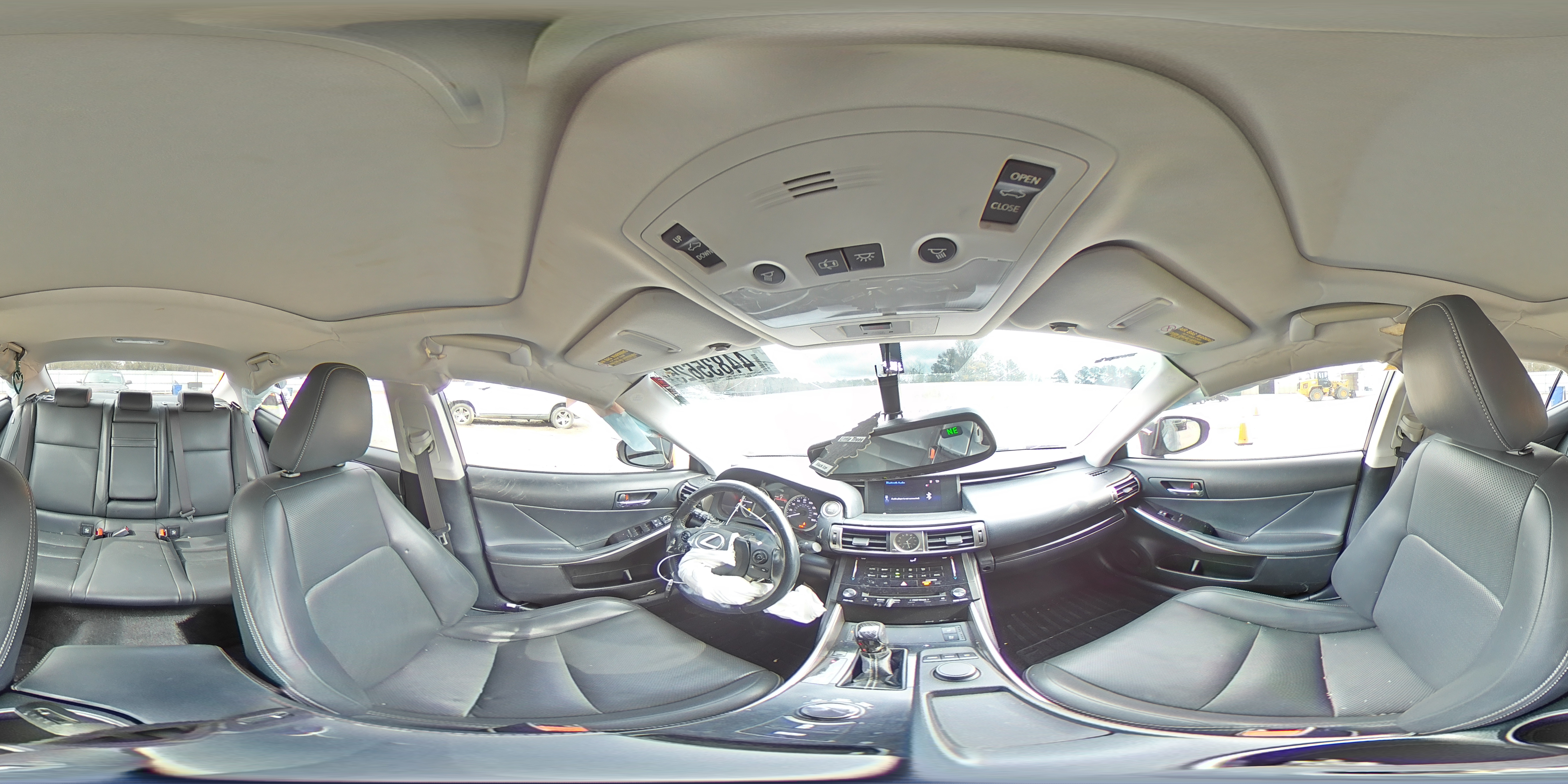 2014 Lexus IS - Image 13