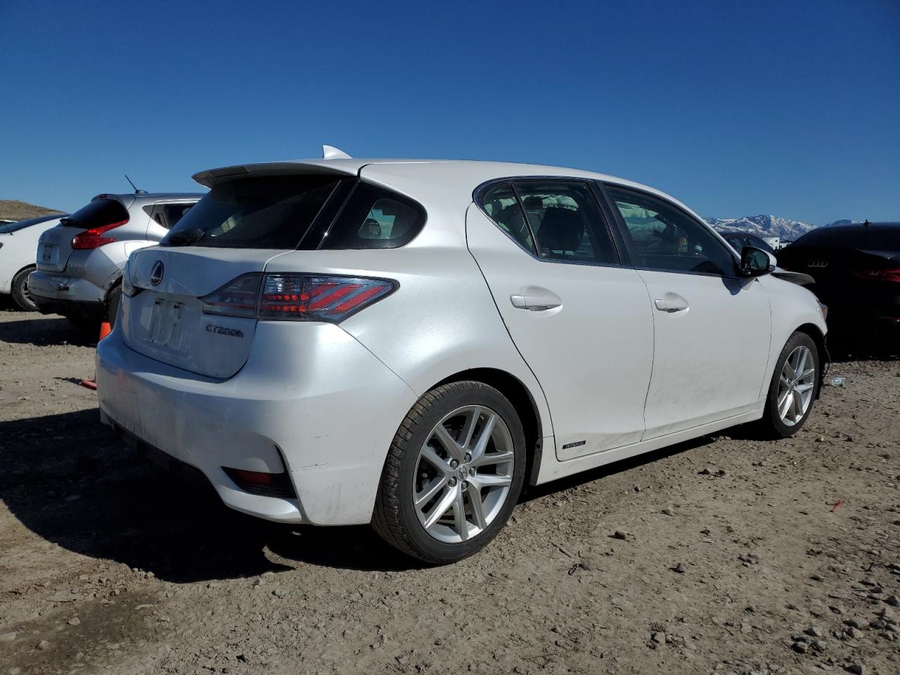 2015 Lexus CT - Image 3