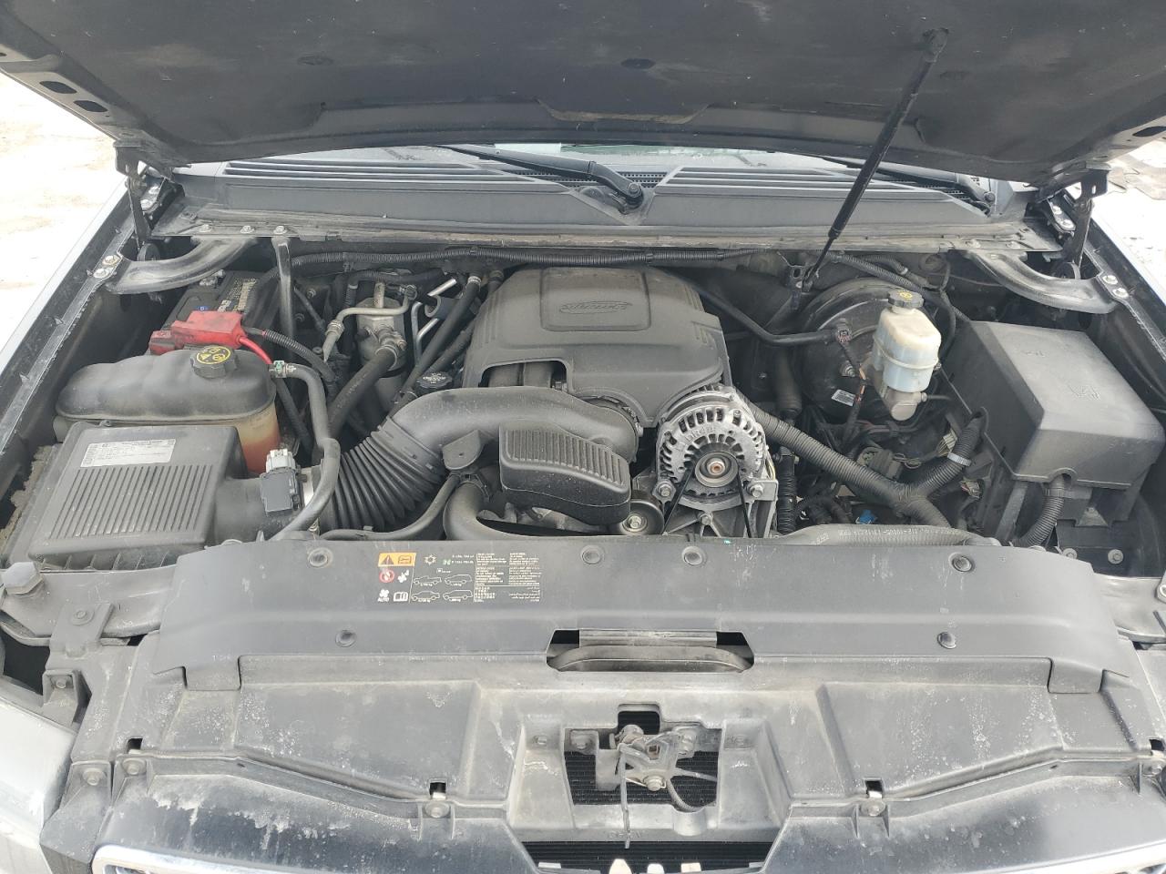 2013 Chevrolet Suburban - Image 14