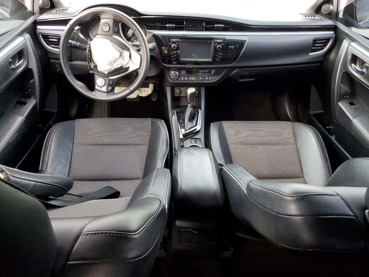 2016 Toyota Corolla - Image 8