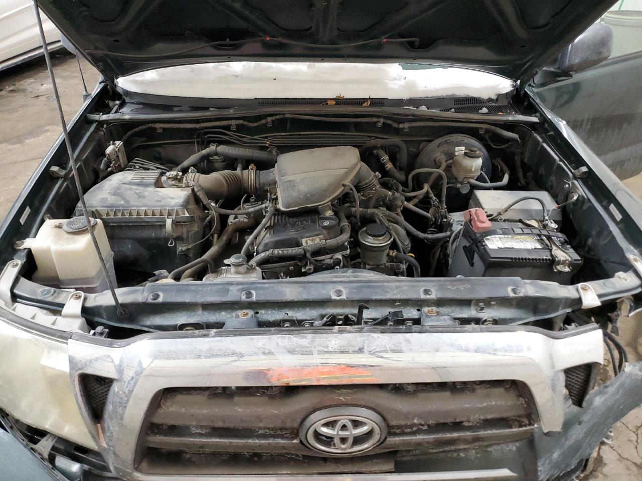 2009 Toyota Tacoma - Image 12