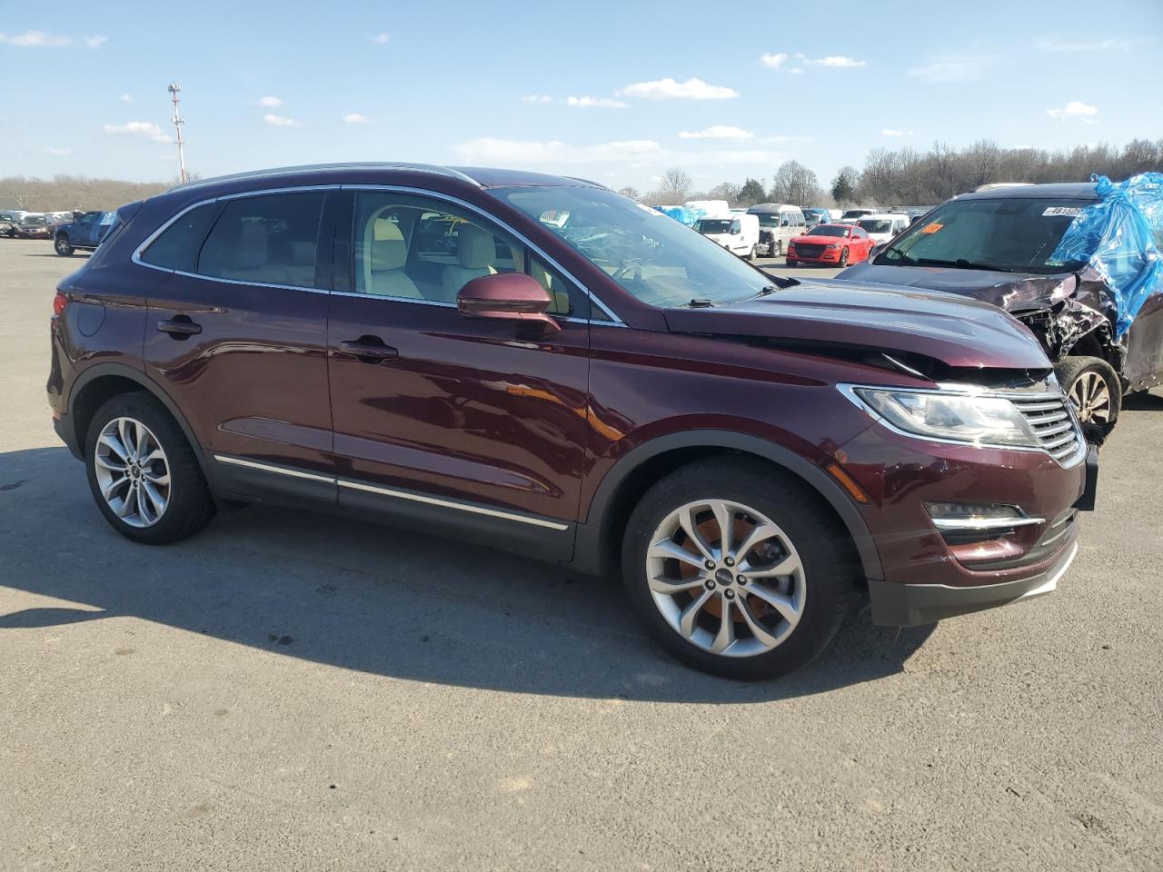 2017 Lincoln MKC - Image 4
