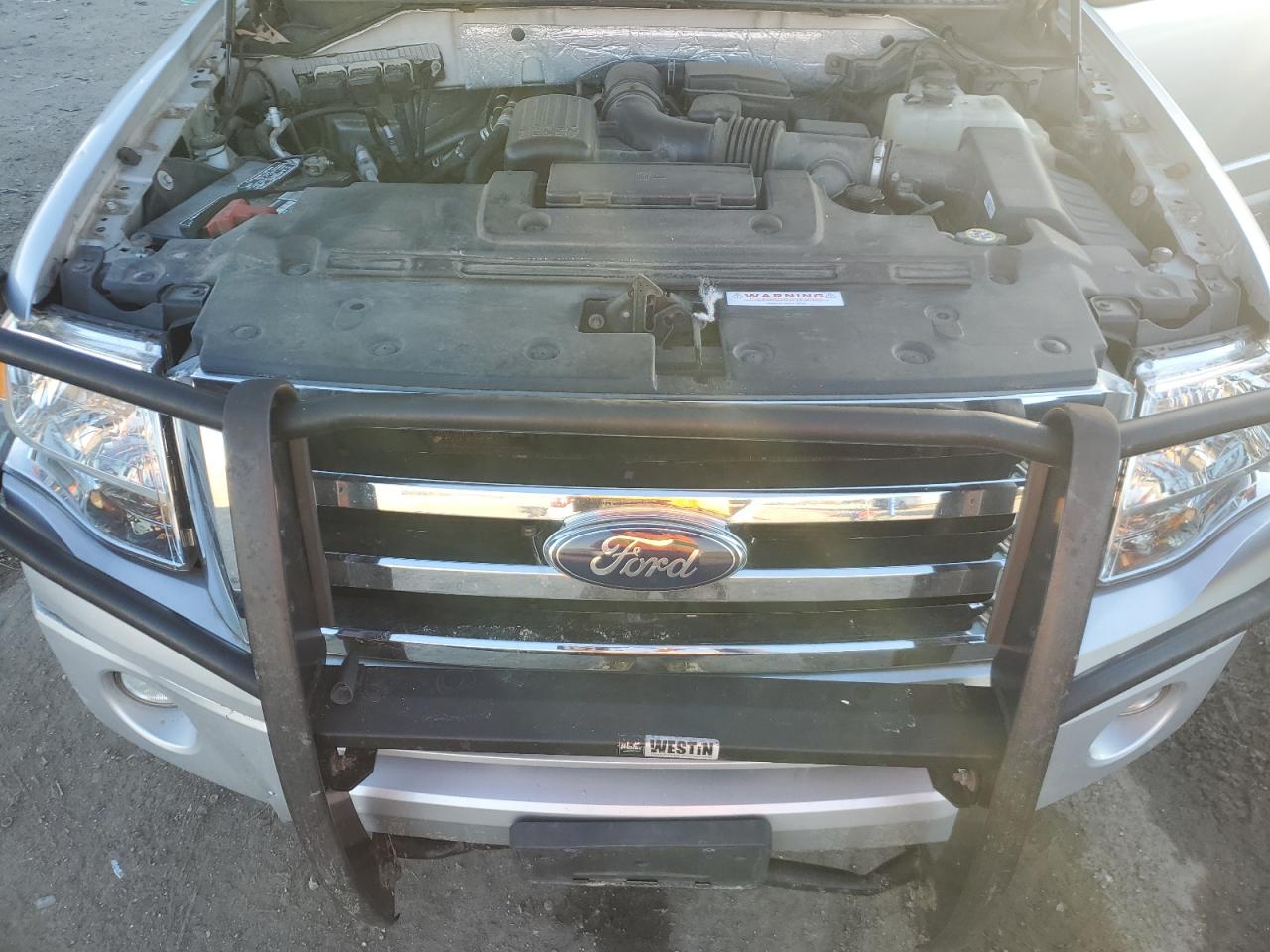 2014 Ford Expedition - Image 12