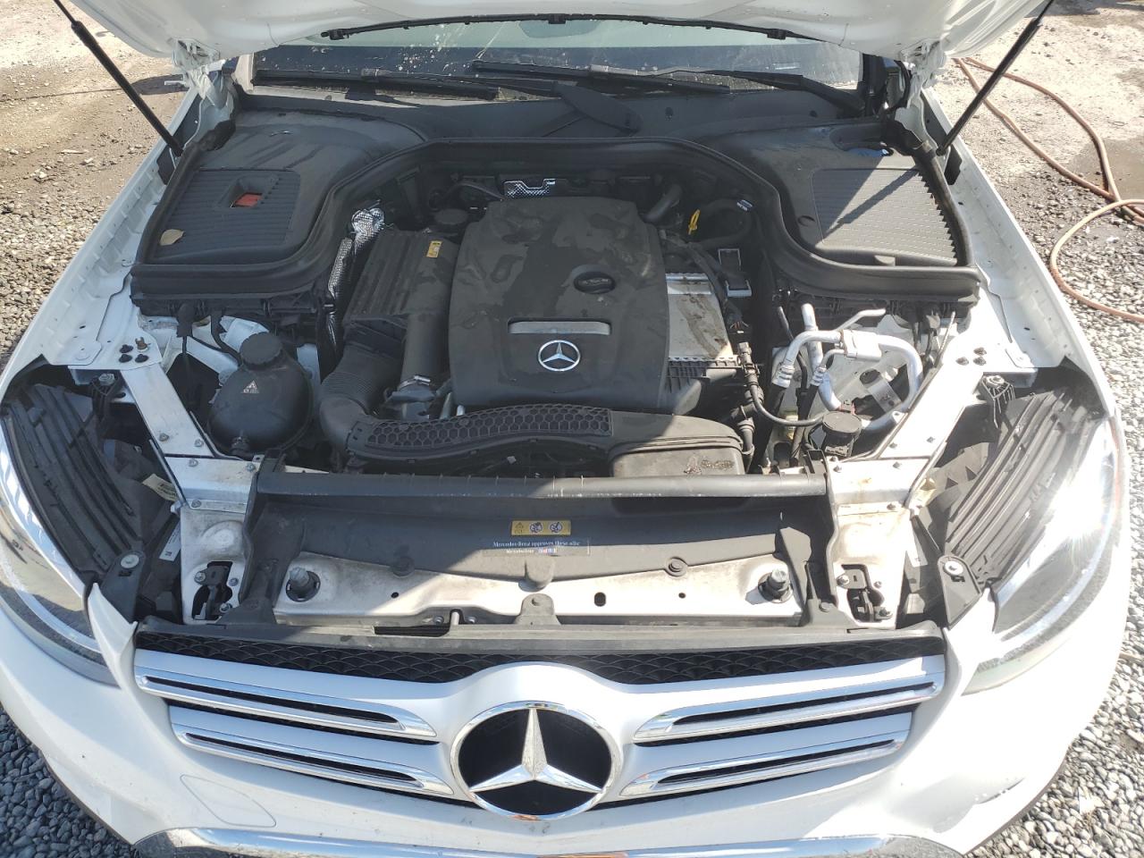 2017 Mercedes-Benz GLC - Image 12