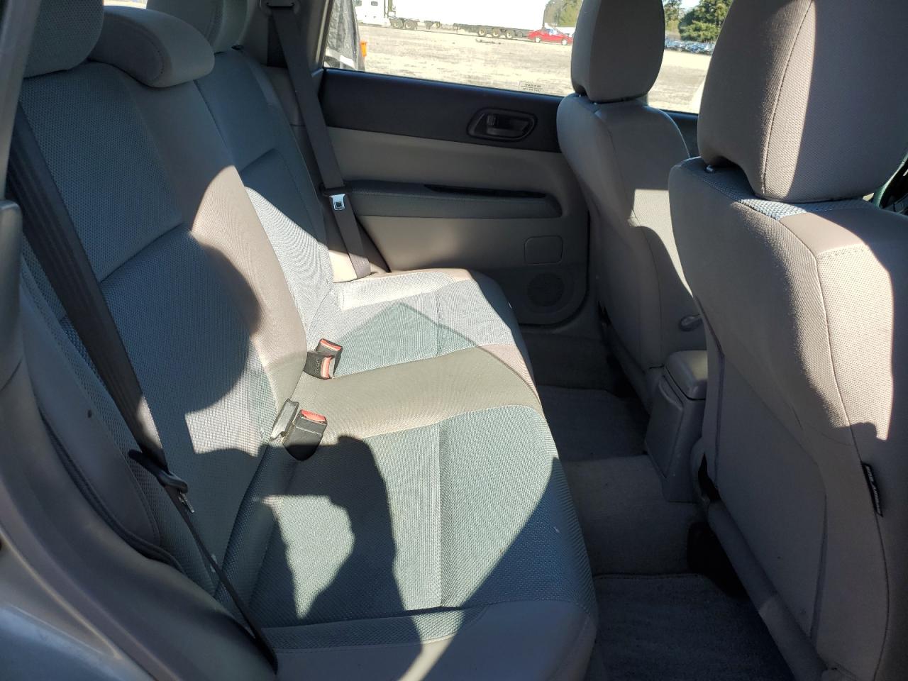 2005 Subaru Forester - Image 11