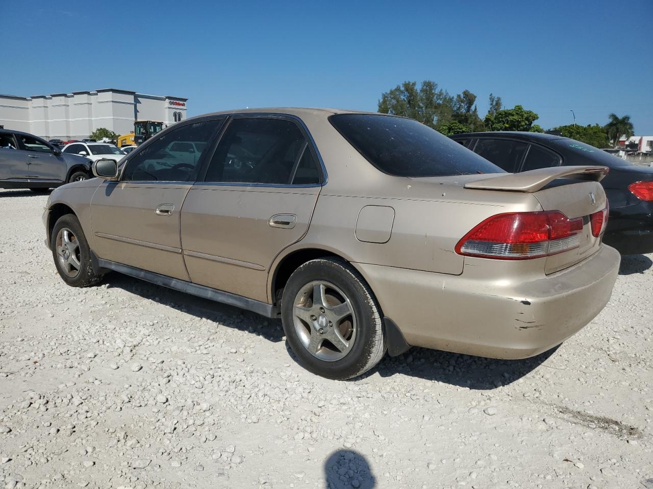 2002 Honda Accord - Image 2