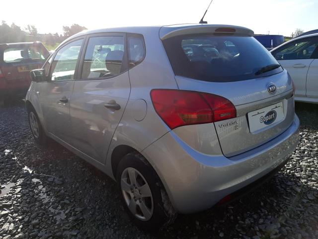 2010 KIA VENGA 1