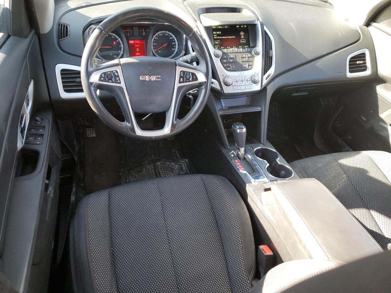 2017 GMC Terrain - Image 8