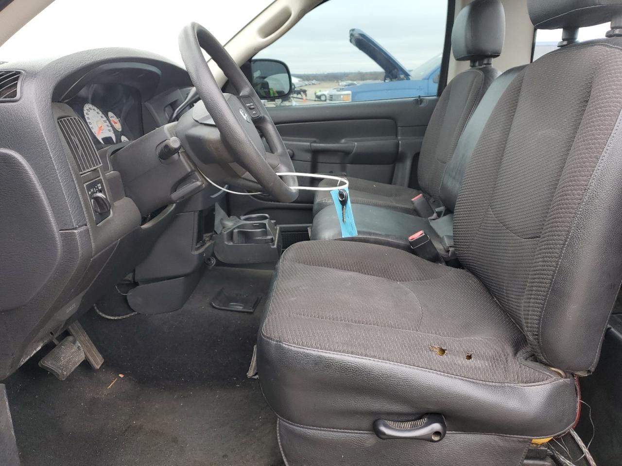 2005 Dodge RAM - Image 7
