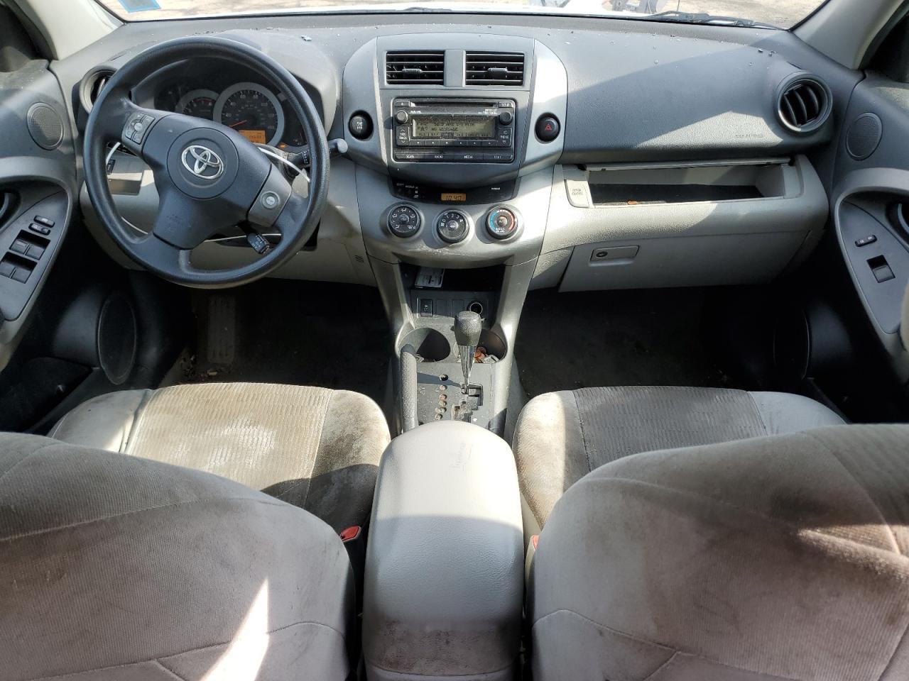 2012 Toyota RAV 4 - Image 8