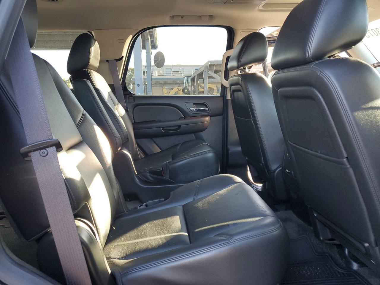 2013 Chevrolet Tahoe - Image 10