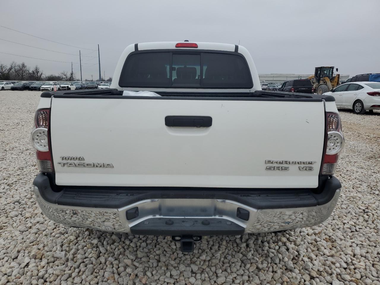 2011 Toyota Tacoma - Image 6