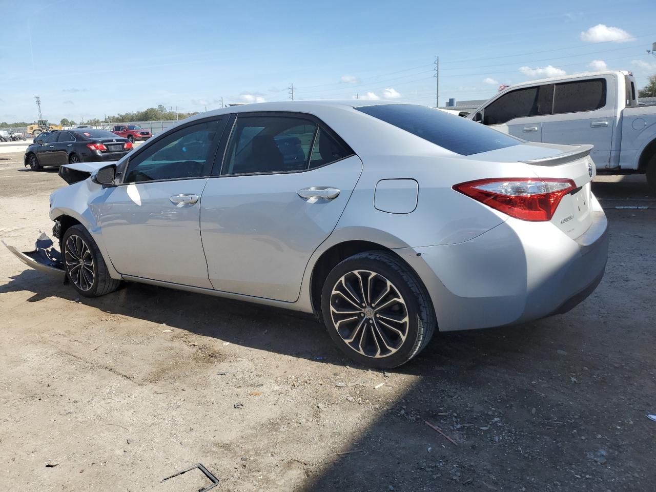 2015 Toyota Corolla - Image 2