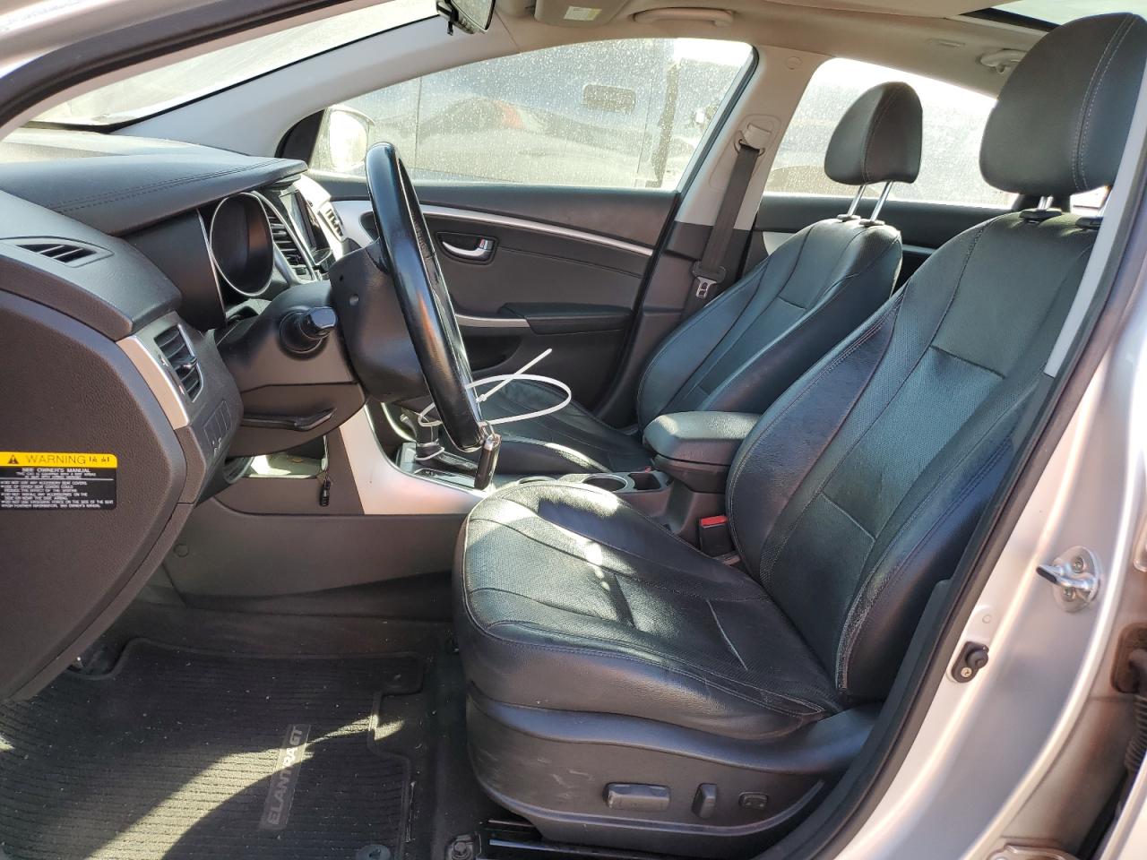 2014 Hyundai Elantra - Image 7