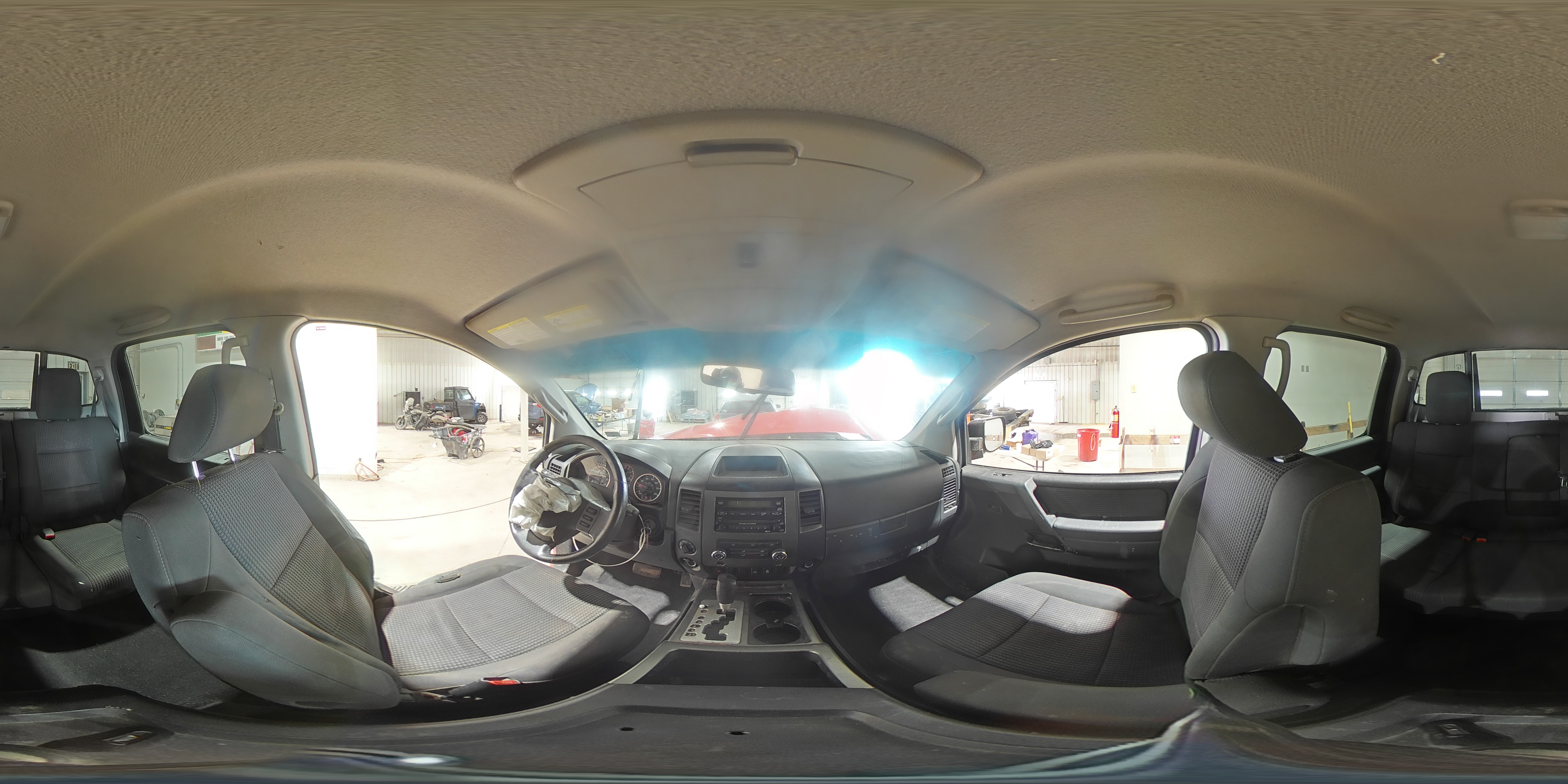 2012 Nissan Titan - Image 15